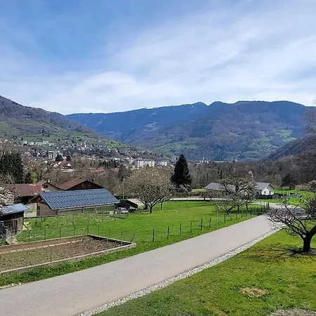 Superbe T2 Climatise, Idealement Situe * Ugine